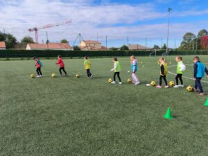 CE2 : foot