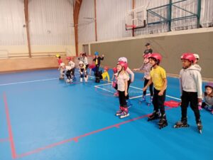 CE1-CE2 : séances de rollers